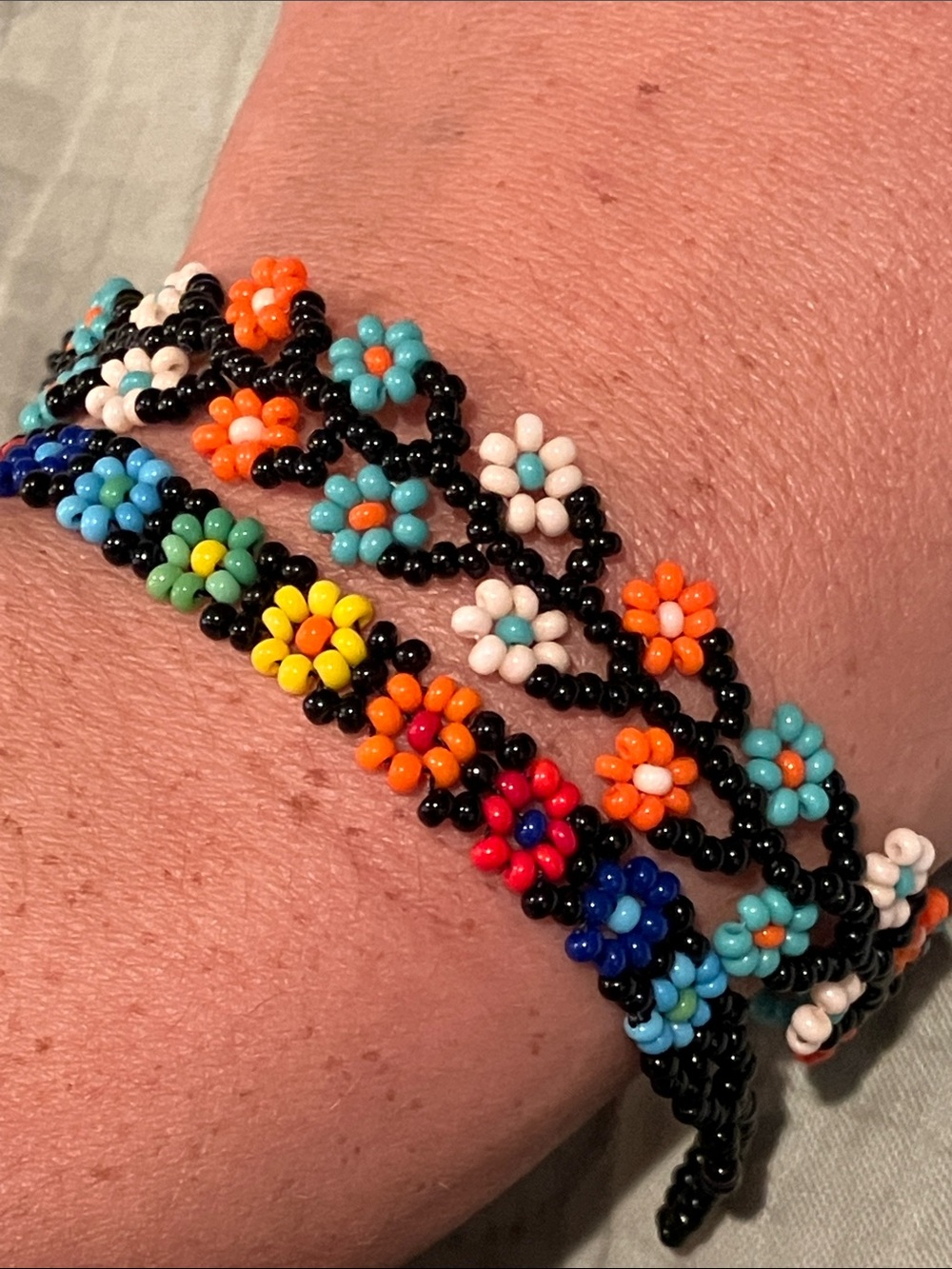 2 beaded flower bracelets - vintage Y2K / Hippie / Boho - Picture 8 of 10